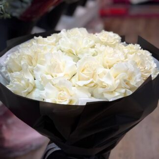 Luxurious French Rose Bouquet
